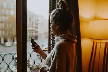 pregnant woman in contact with Catholic Adoption Online